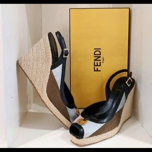 Fendi super fabulous shoes! ❤️🔥